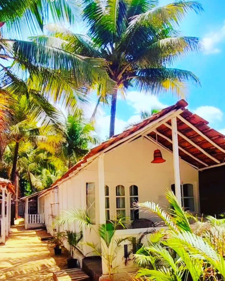 Baywatch Beach Resort Patnem Канкон Экстерьер фото