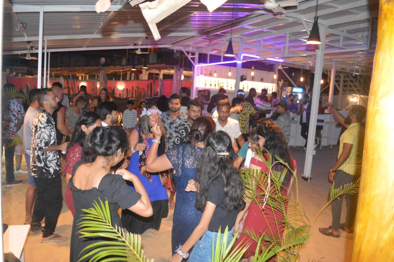 Baywatch Beach Resort Patnem Канкон Экстерьер фото